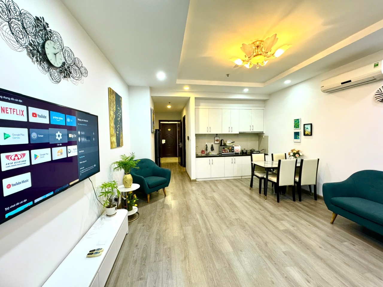 z7215753809363_d5dfd85d5f66630615b2cba224c75991